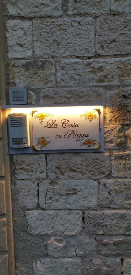 Hotel La Casa in Piazza Gubbio Esterno foto